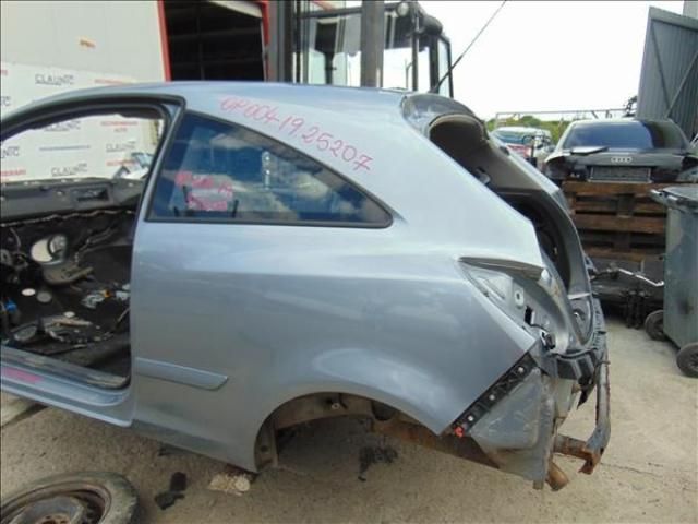 bontott OPEL CORSA D Bal hátsó Sárvédő
