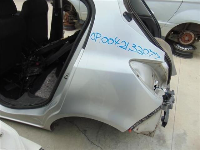 bontott OPEL CORSA D Bal hátsó Sárvédő