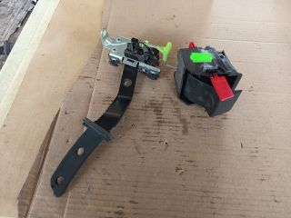 bontott OPEL CORSA D Bal hátsó Ülésállító Kapcsoló