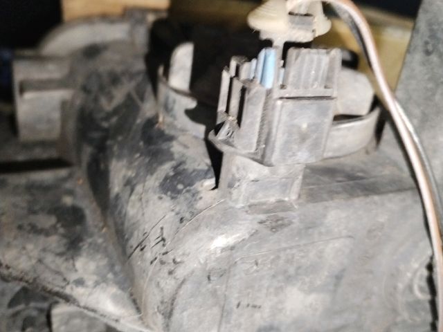 bontott OPEL CORSA D Bal Ködfényszóró