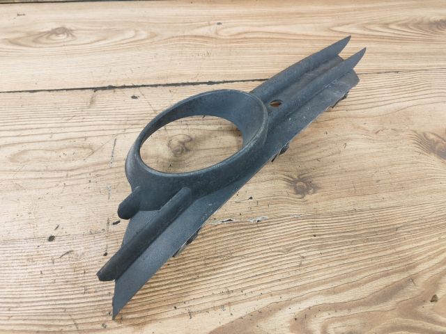 bontott OPEL CORSA D Bal Ködlámpa Rács