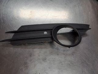 bontott OPEL CORSA D Bal Ködlámpa Rács