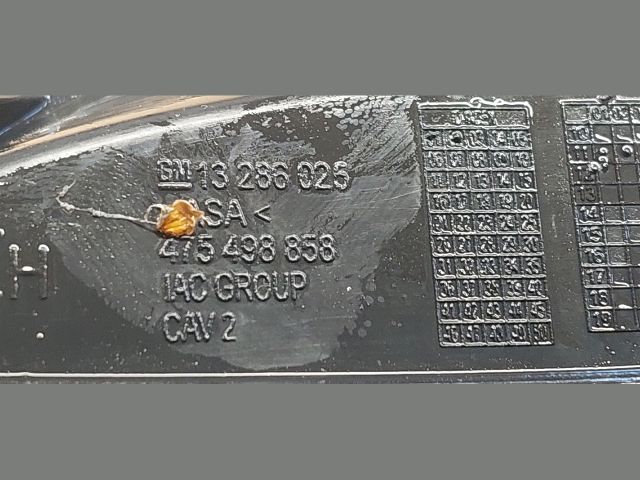 bontott OPEL CORSA D Bal Ködlámpa Rács