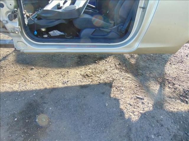 bontott OPEL CORSA D Bal Küszöb