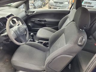 bontott OPEL CORSA D Bal Rendszámtábla Világítás
