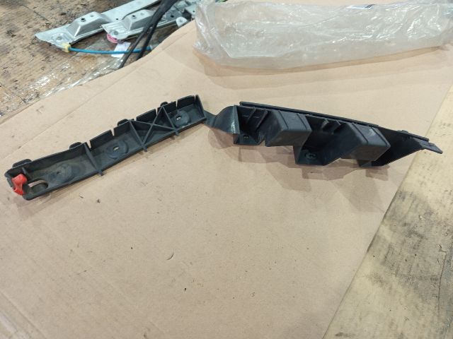 bontott OPEL CORSA D Bal Sárvédő Oldaltartó