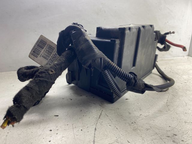 bontott OPEL CORSA D Biztosítéktábla Doboz