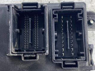 bontott OPEL CORSA D Biztosítéktábla Doboz