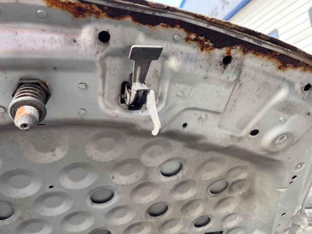 bontott OPEL CORSA D Biztosítéktábla Doboz