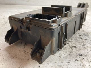 bontott OPEL CORSA D Biztosítéktábla Doboz