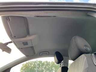 bontott OPEL CORSA D Biztosítéktábla Doboz