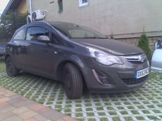 bontott OPEL CORSA D Biztosítéktábla Doboz