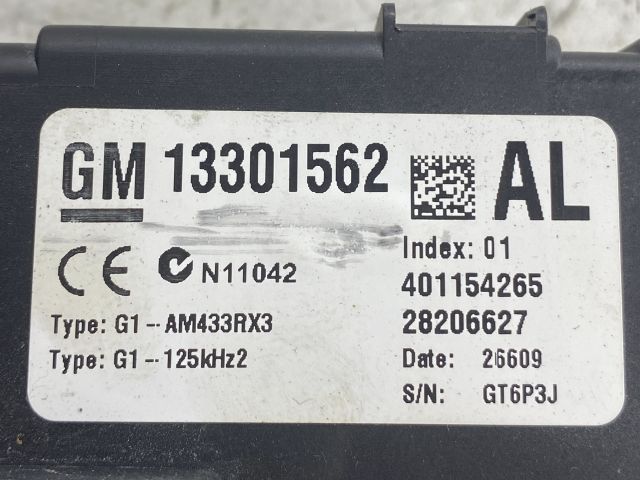 bontott OPEL CORSA D Biztosítéktábla Doboz