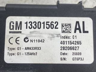 bontott OPEL CORSA D Biztosítéktábla Doboz