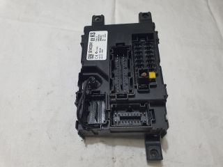 bontott OPEL CORSA D Biztosítéktábla Utastér