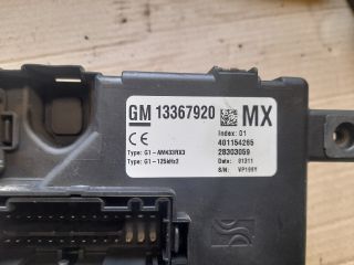 bontott OPEL CORSA D Biztosítéktábla Utastér