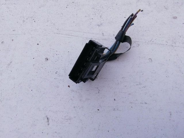 bontott OPEL CORSA D Csatlakozó