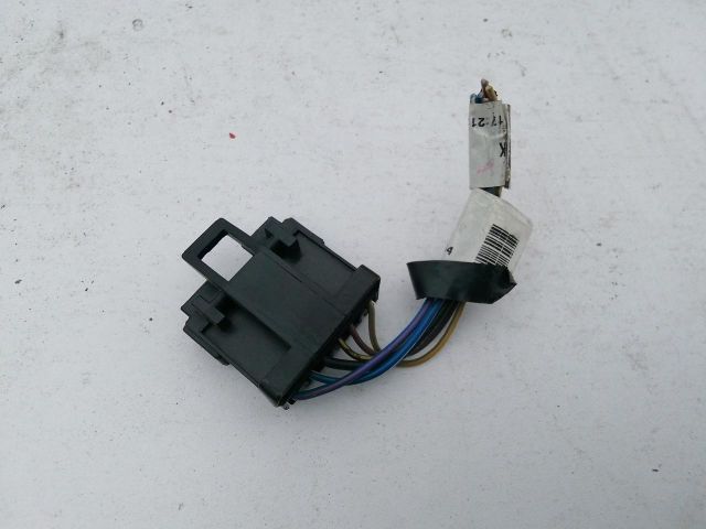 bontott OPEL CORSA D Csatlakozó