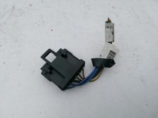 bontott OPEL CORSA D Csatlakozó