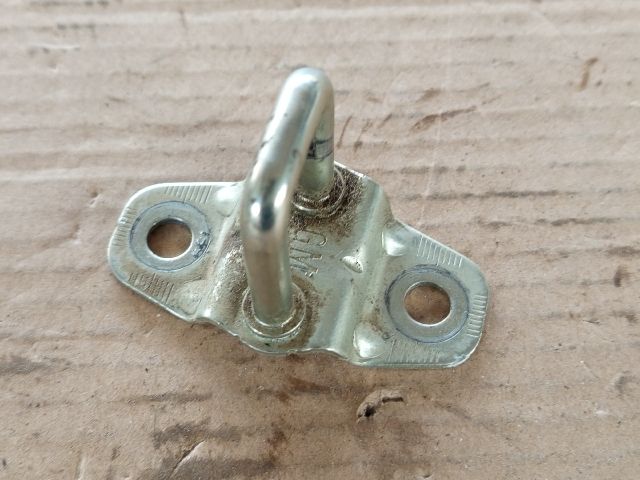 bontott OPEL CORSA D Csomagtérajtó Ajtóbehúzó