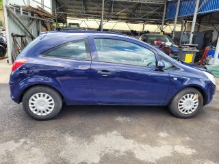 bontott OPEL CORSA D Csomagtérajtó Jobb Zsanér