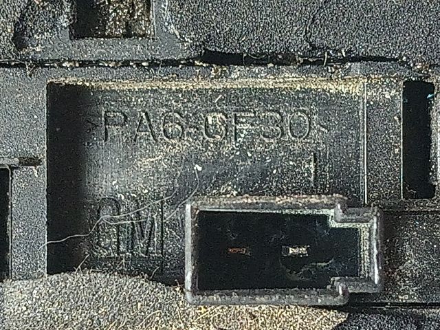 bontott OPEL CORSA D Csomagtérajtó Kilincs