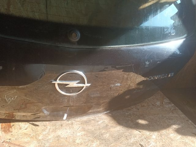 bontott OPEL CORSA D Csomagtérajtó (Részeivel)