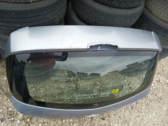 bontott OPEL CORSA D Csomagtérajtó (Részeivel)