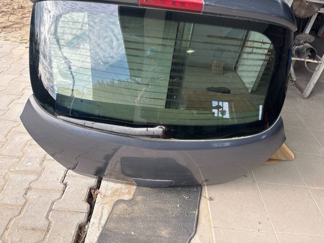 bontott OPEL CORSA D Csomagtérajtó (Részeivel)