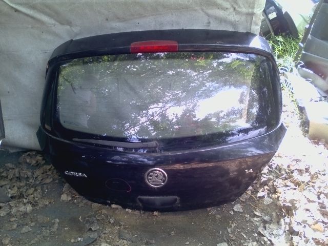 bontott OPEL CORSA D Csomagtérajtó (Részeivel)