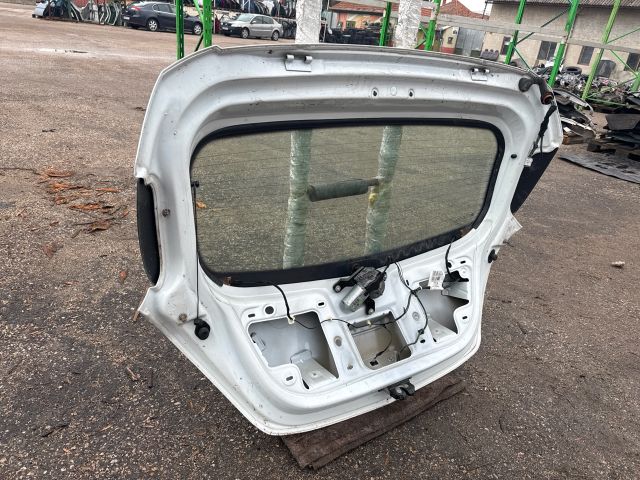 bontott OPEL CORSA D Csomagtérajtó (Üres lemez)