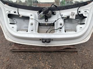 bontott OPEL CORSA D Csomagtérajtó (Üres lemez)