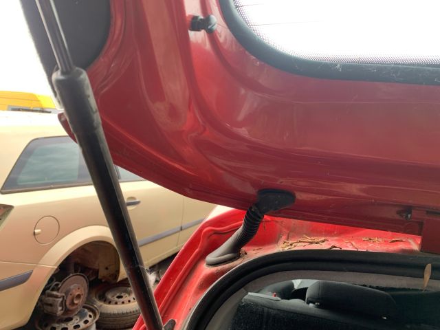 bontott OPEL CORSA D Csomagtérajtó (Üres lemez)