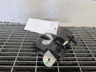 bontott OPEL CORSA D Csomagtérajtó Ütköző