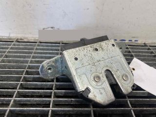 bontott OPEL CORSA D Csomagtérajtó Ütköző