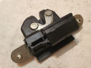 bontott OPEL CORSA D Csomagtérajtó Zárszerkezet