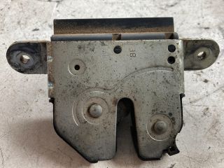 bontott OPEL CORSA D Csomagtérajtó Zárszerkezet