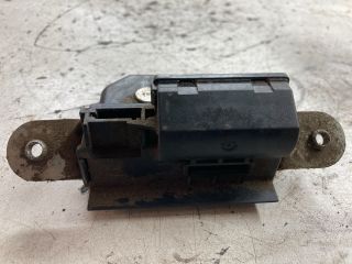 bontott OPEL CORSA D Csomagtérajtó Zárszerkezet