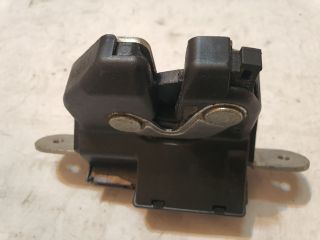 bontott OPEL CORSA D Csomagtérajtó Zárszerkezet