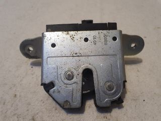 bontott OPEL CORSA D Csomagtérajtó Zárszerkezet