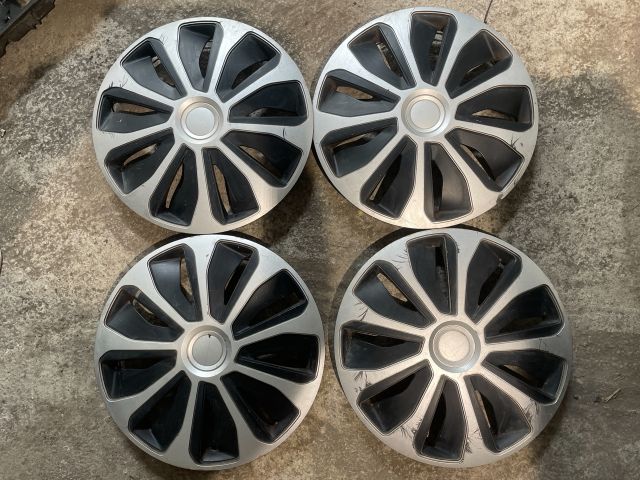 bontott OPEL CORSA D Dísztárcsa Szett