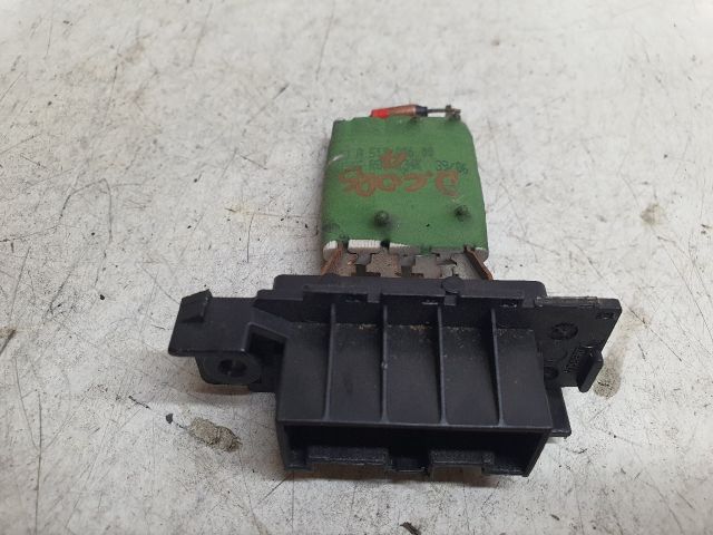 bontott OPEL CORSA D Előtét Ellenállás Fűtőmotor