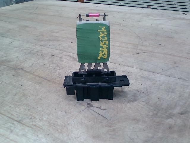 bontott OPEL CORSA D Előtét Ellenállás Fűtőmotor