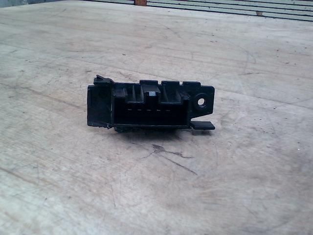 bontott OPEL CORSA D Előtét Ellenállás Fűtőmotor