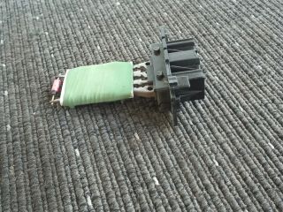 bontott OPEL CORSA D Előtét Ellenállás Fűtőmotor