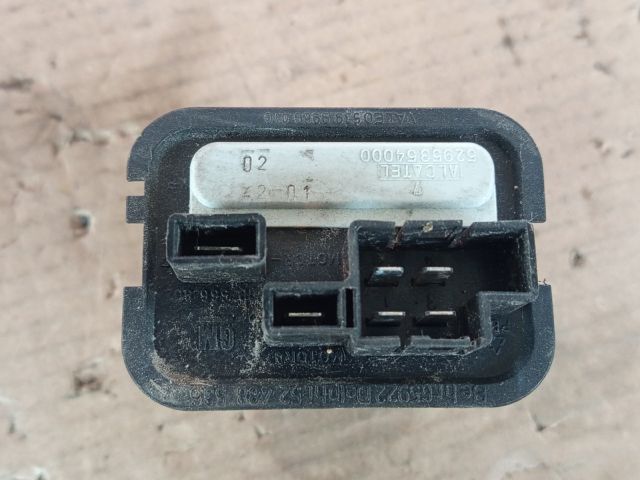 bontott OPEL CORSA D Előtét Ellenállás Fűtőmotor