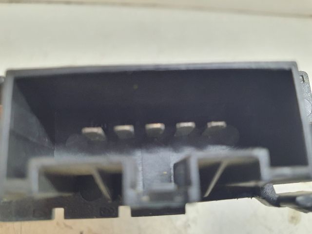 bontott OPEL CORSA D Előtét Ellenállás Fűtőmotor