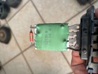 bontott OPEL CORSA D Előtét Ellenállás Fűtőmotor