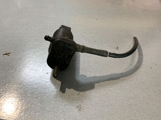 bontott OPEL CORSA D Első Ablakmosó Szivattyú