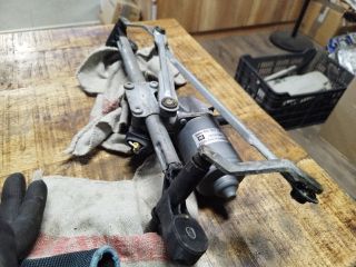 bontott OPEL CORSA D Első Ablaktörlő Szerkezet Motorral